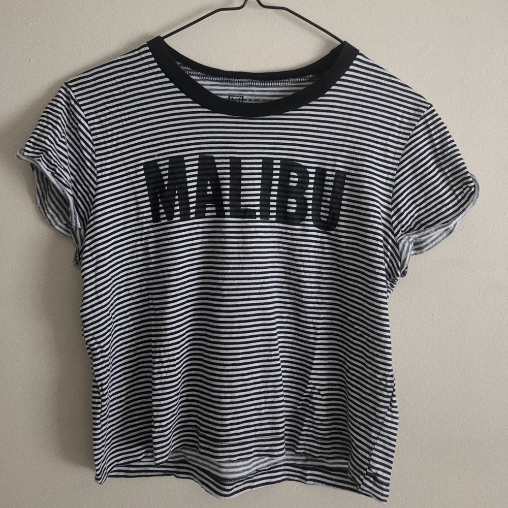 Size S, Nollie (Pacsun), Malibu Tee